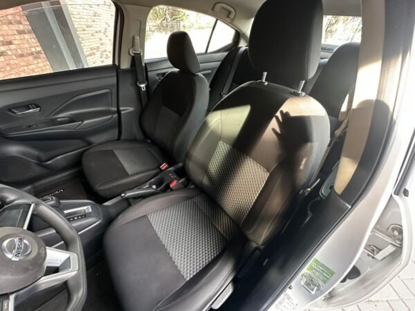 NISSAN VERSA