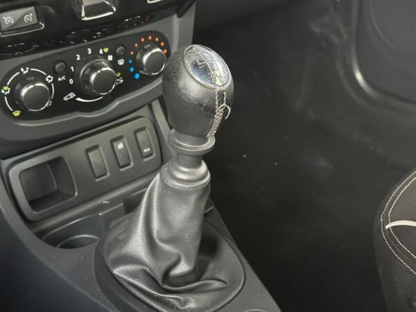RENAULT OROCH