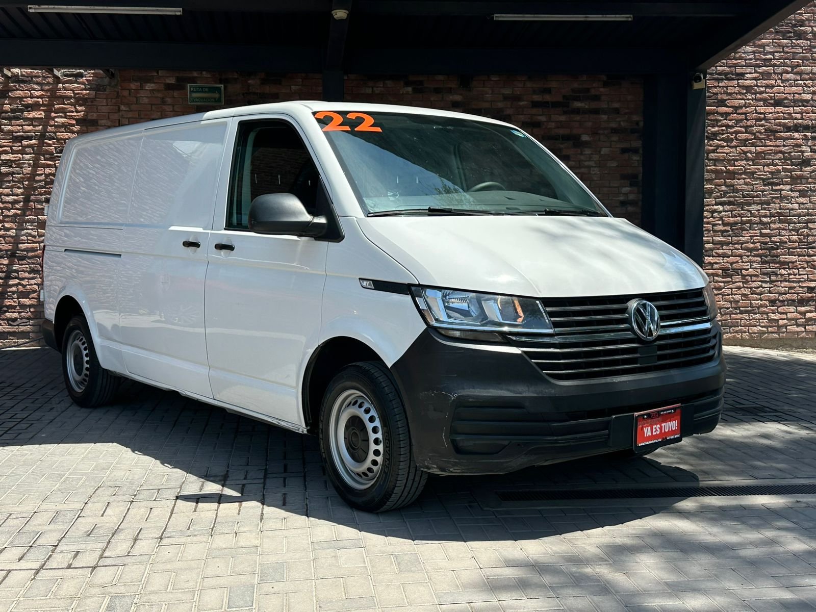 VOLKSWAGEN TRANSPORTER