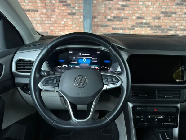 VOLKSWAGEN TAIGUN