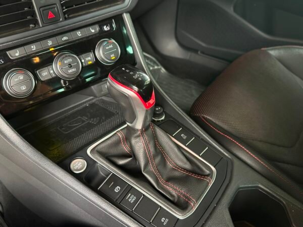 VW JETTA
