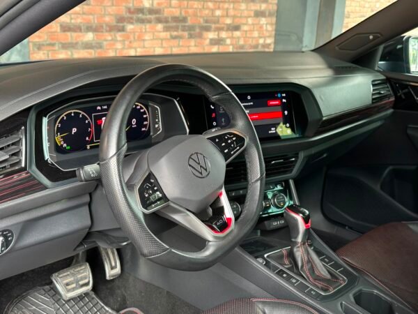 VW JETTA