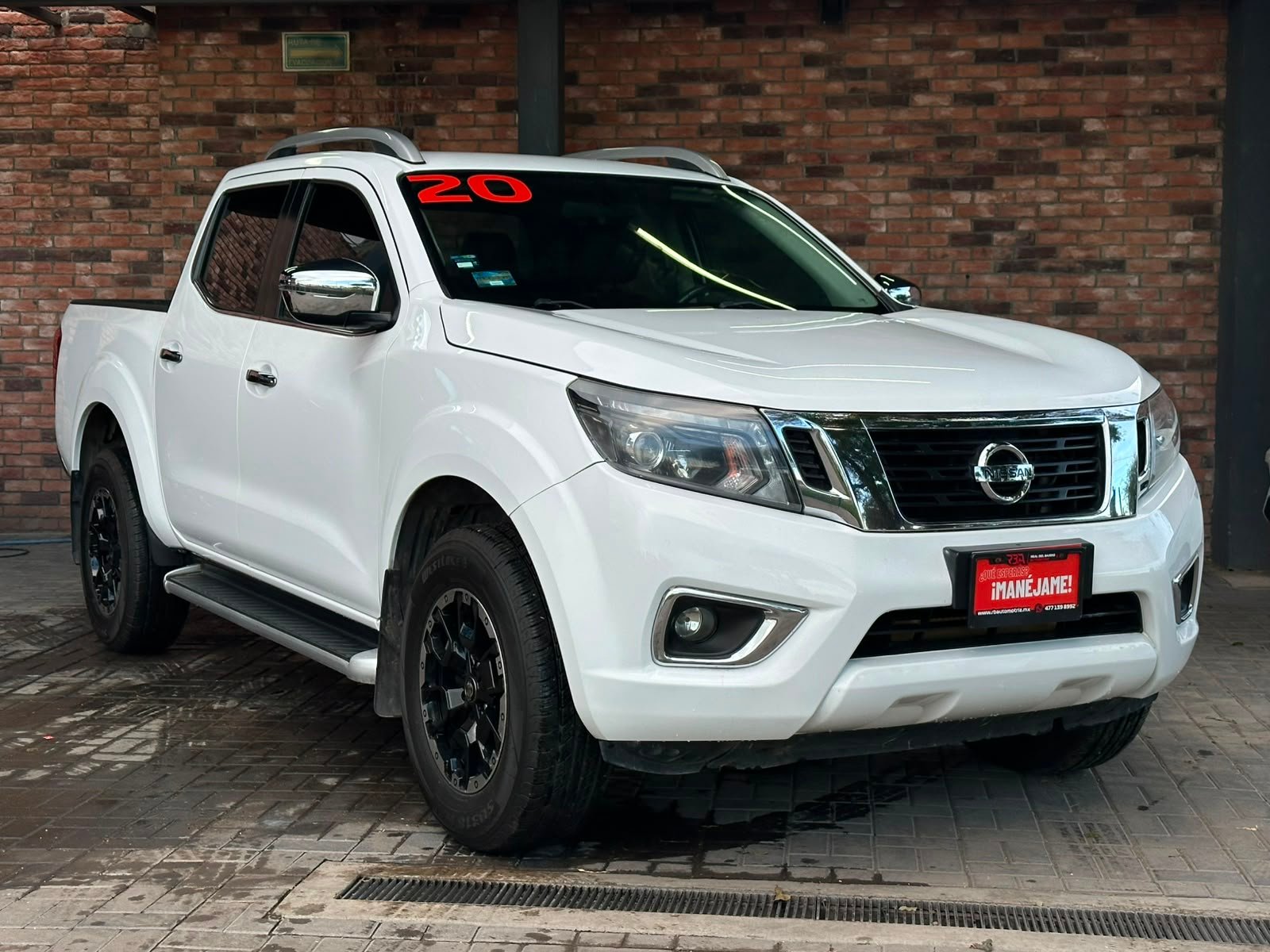 NISSAN FRONTIER