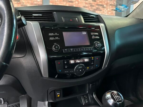 NISSAN FRONTIER