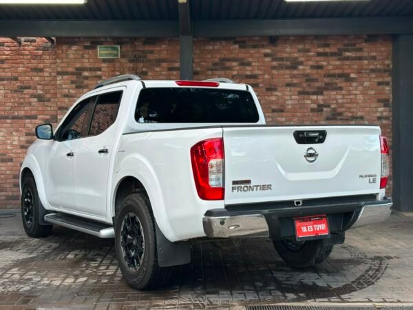 NISSAN FRONTIER