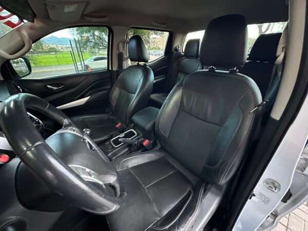 NISSAN FRONTIER