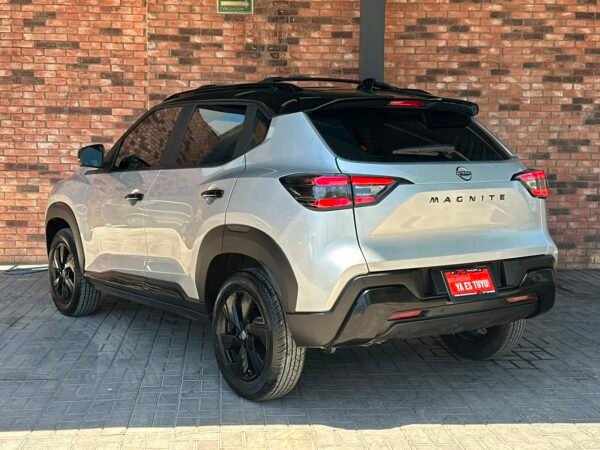 NISSAN MAGNITE