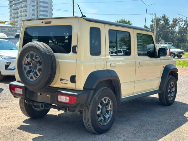 SUZUKI JIMNY