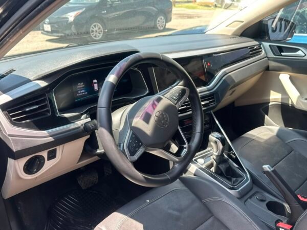 VOLKSWAGE VIRTUS