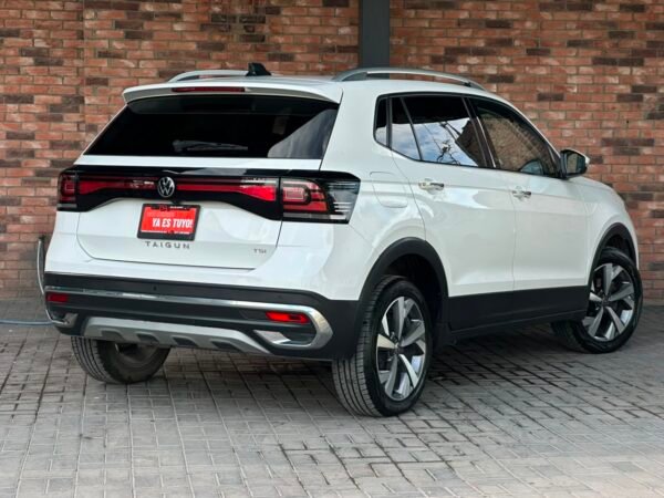 VOLKSWAGEN TAIGUN