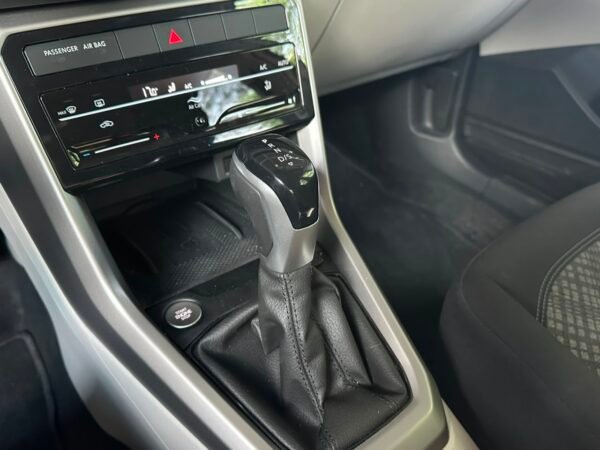 VOLKSWAGEN TAIGUN