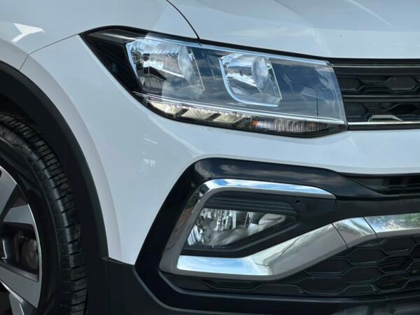 VOLKSWAGEN TAIGUN