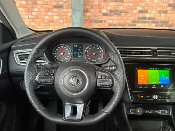 MG5