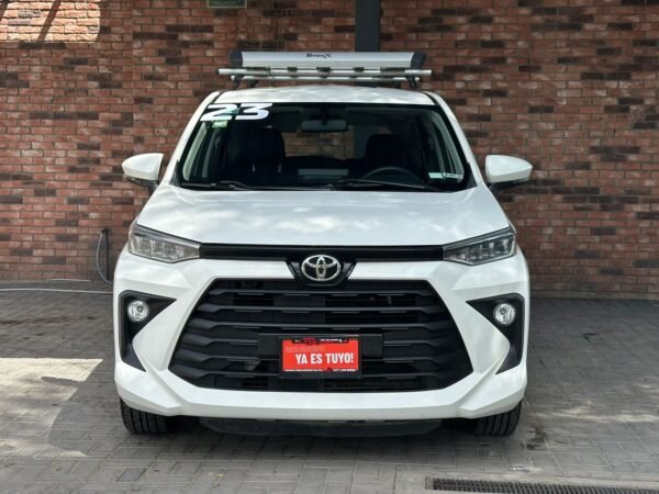 TOYOTA AVANZA