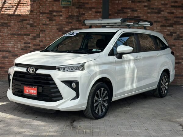 TOYOTA AVANZA