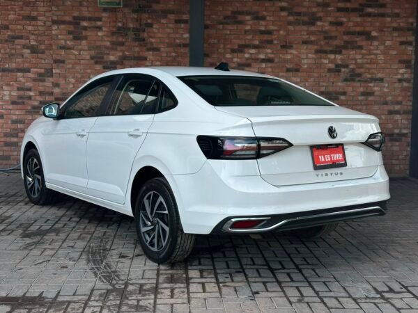 VOLKSWAGEN VIRTUS