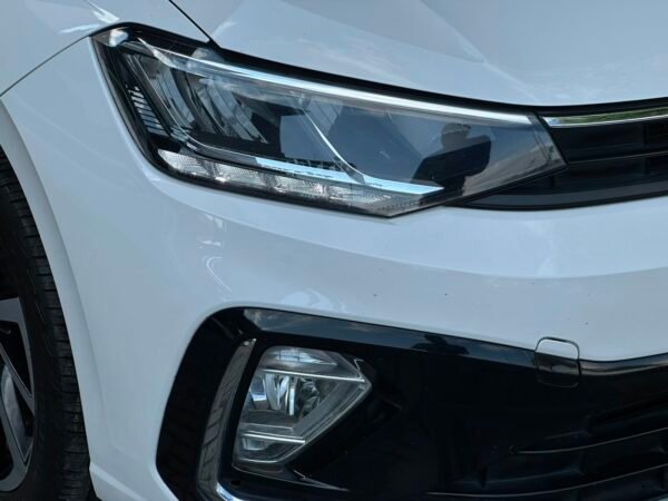 VOLKSWAGEN VIRTUS