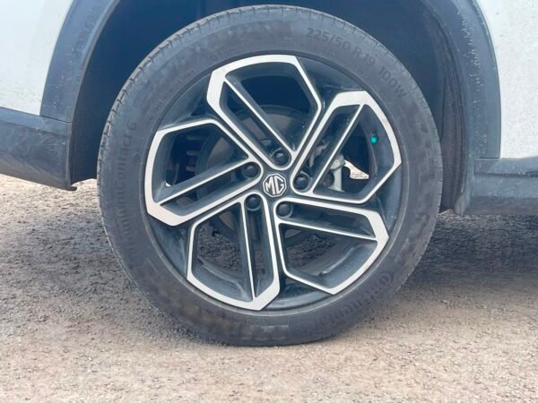 MG ONE