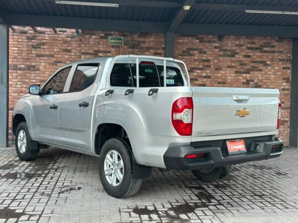 CHEVROLET S10