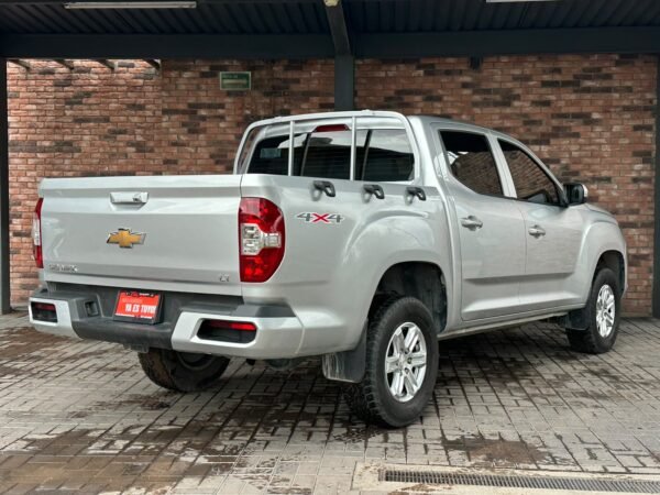 CHEVROLET S10