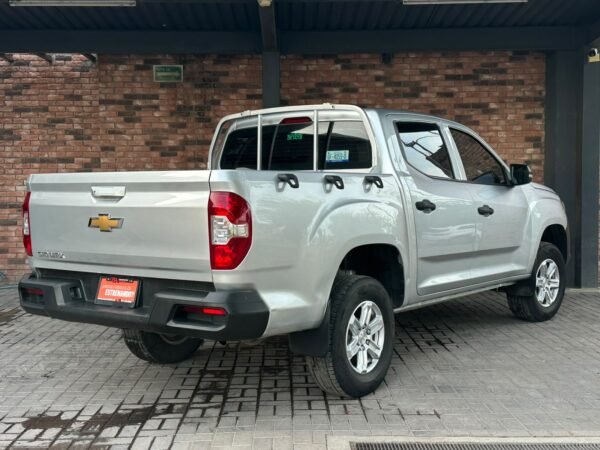 CHEVROLET S10