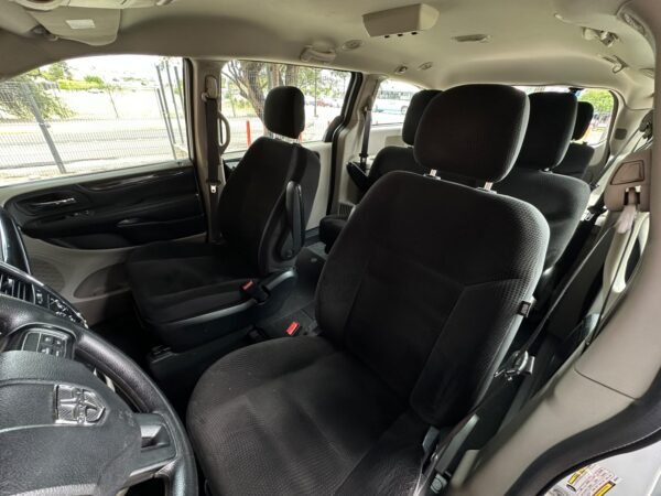 DODGE GRAND CARAVAN