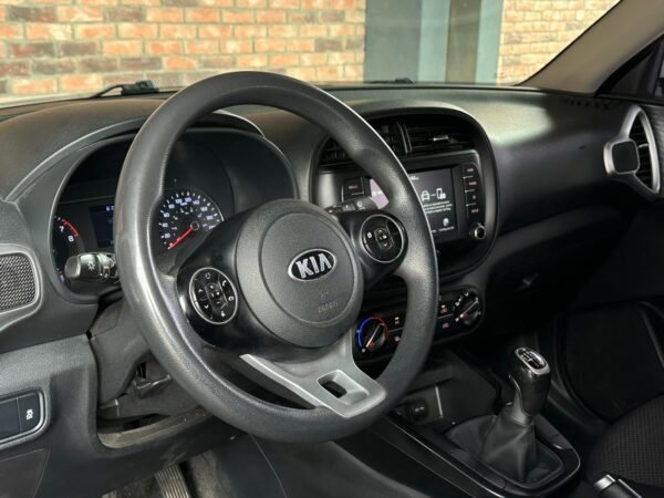 KIA SOUL