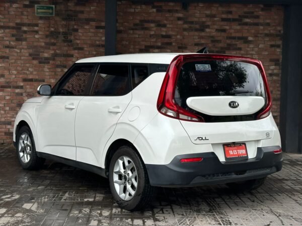 KIA SOUL