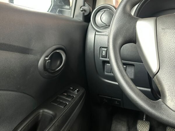 NISSAN V-DRIVE