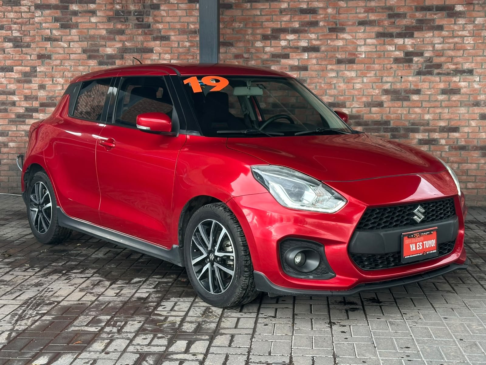 SUZUKI SWIFT