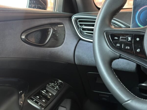 BYD SEAL