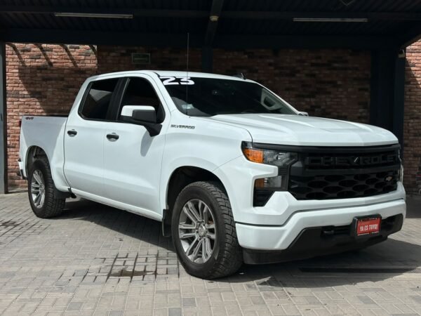 CHEVROLET SILVERADO