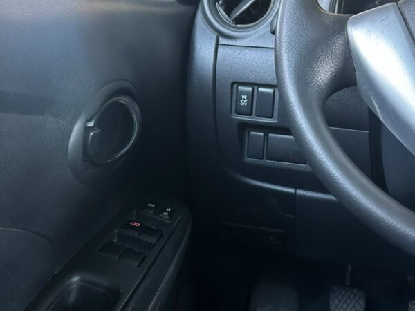 NISSAN V-DRIVE
